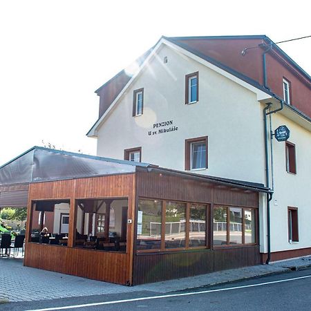 Hostinec A Penzion U Sv. Mikulase Hat Екстер'єр фото