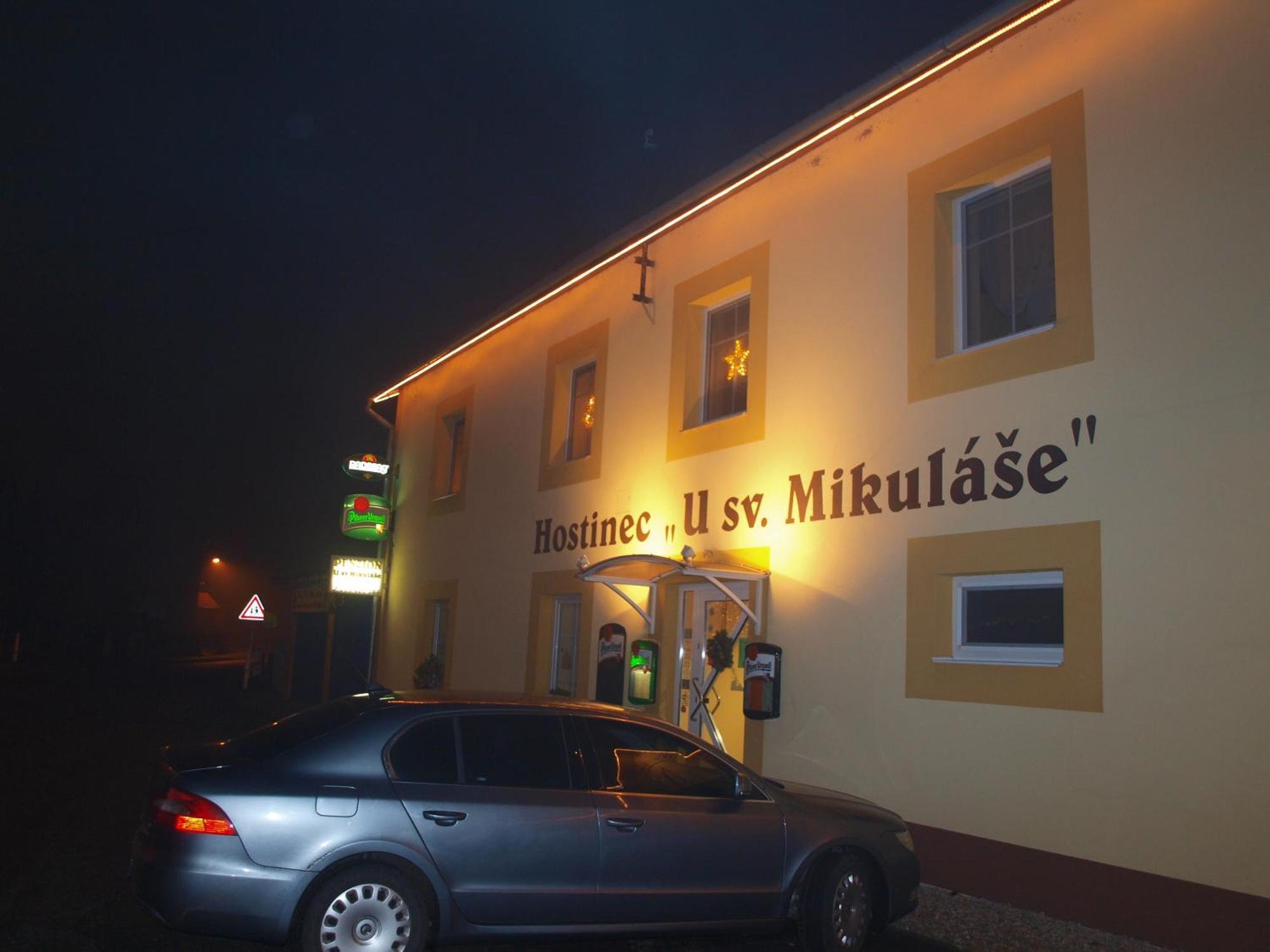 Hostinec A Penzion U Sv. Mikulase Hat Екстер'єр фото